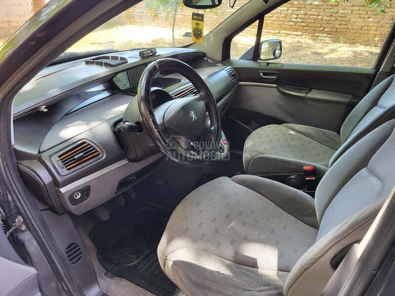 Peugeot 807 2.0 Hdi