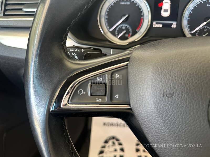 Škoda Superb 2.0TDI AMBITION DSG