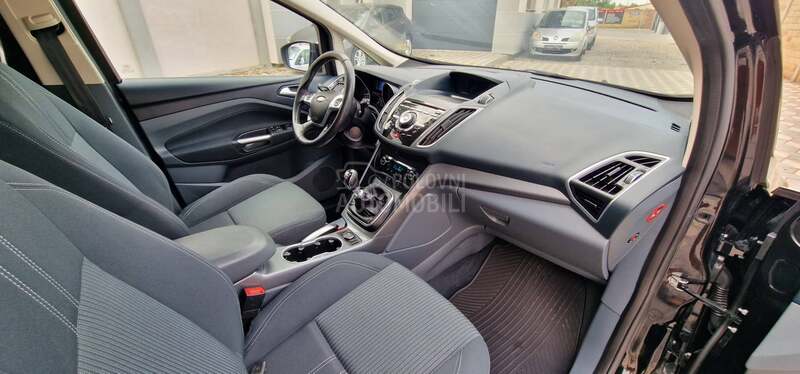 Ford Grand C-Max 1.0 ECO BOOST NOOVO