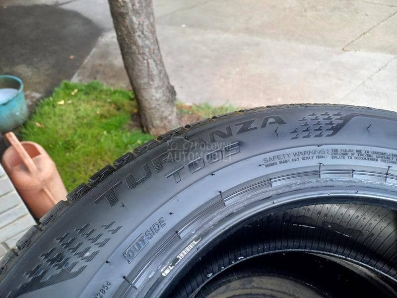 Bridgestone 225/60 R17 Letnja