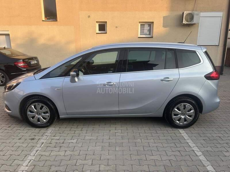 Opel Zafira CNG-ŠVAJCARAC