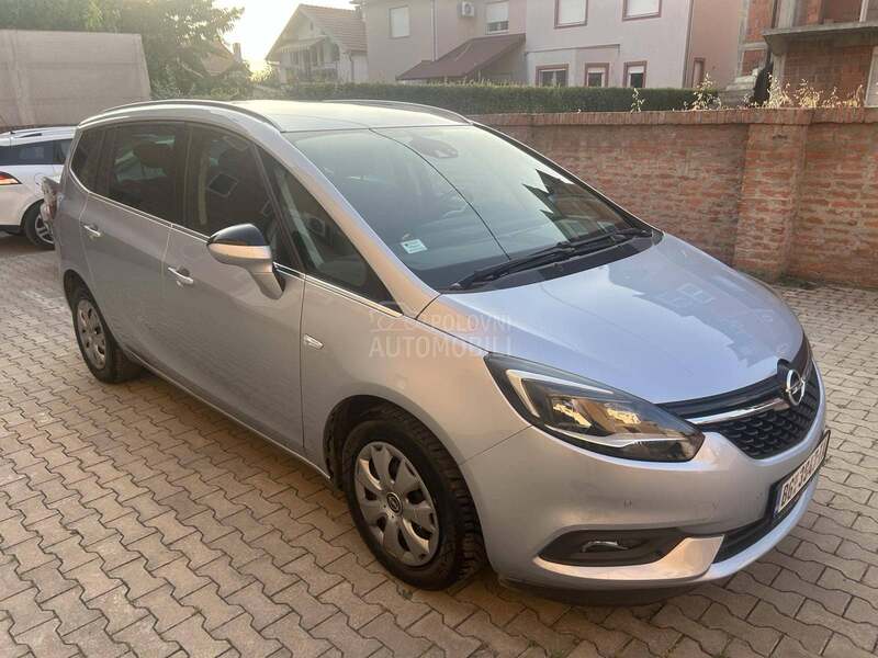 Opel Zafira CNG-ŠVAJCARAC