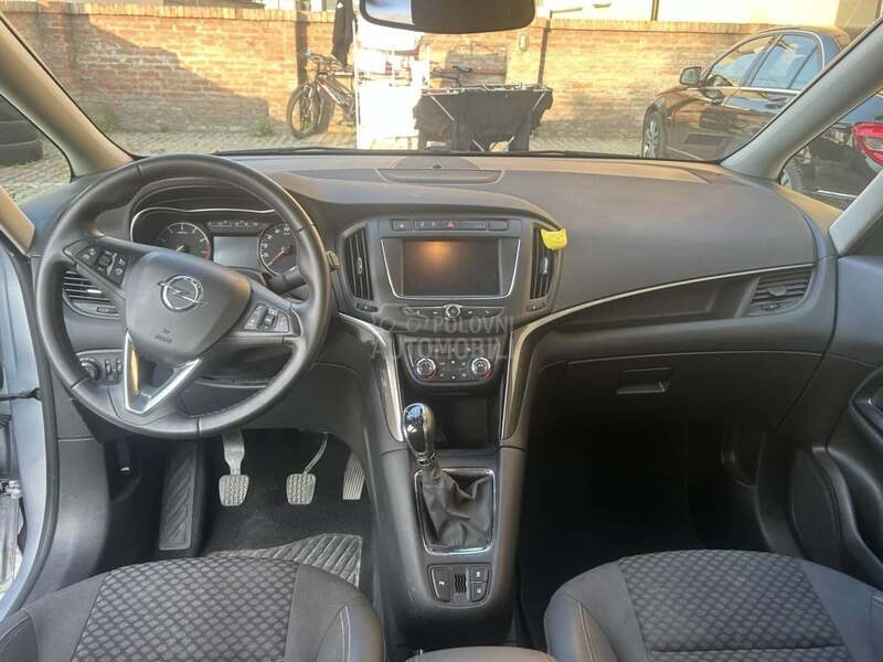 Opel Zafira CNG-ŠVAJCARAC