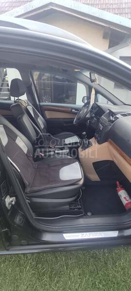 Opel Zafira 1.6