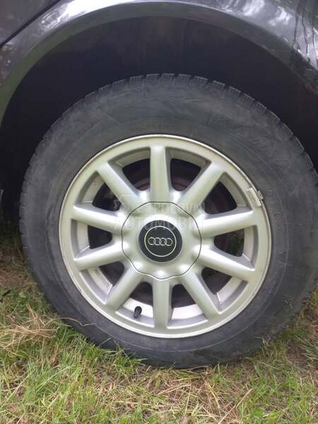 Audi 80 
