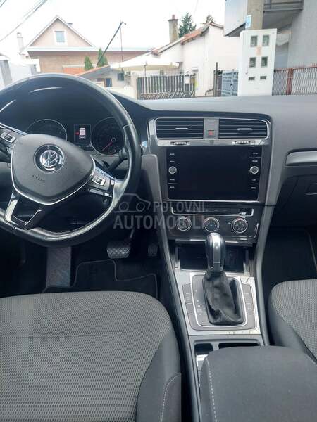 Volkswagen Golf 7 