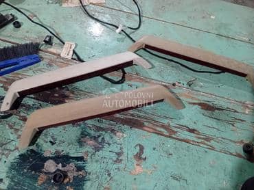 trece stop svetlo za Alfa Romeo 159 od 2005. do 2011. god.