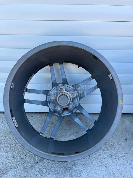 Aluminijumske felne BORBET 19" 5 x 112