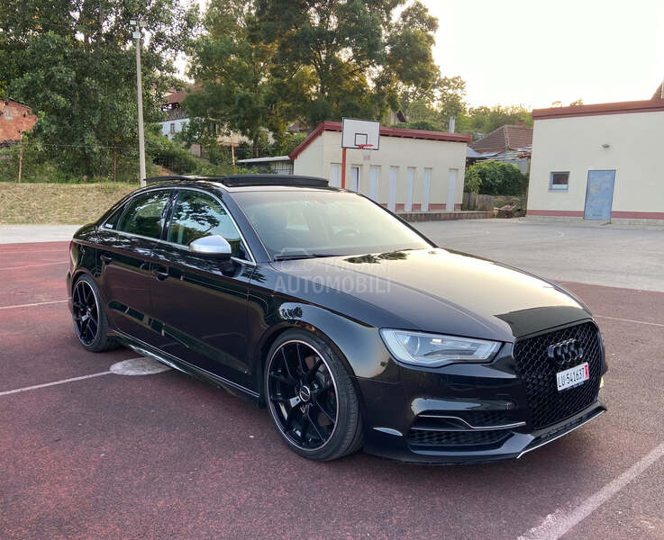 Audi S3 