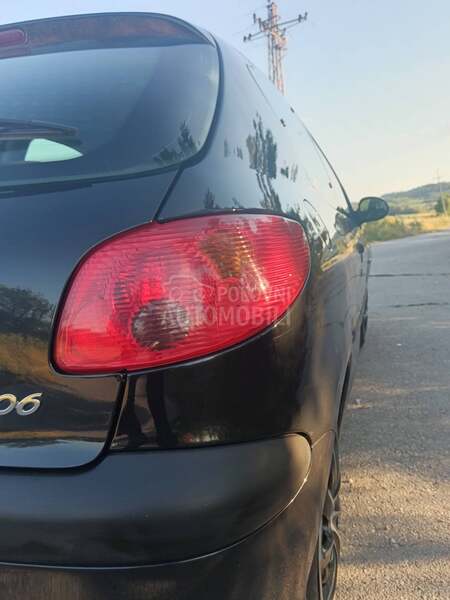 Peugeot 206 1.2