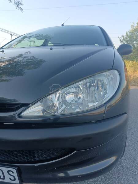 Peugeot 206 1.2