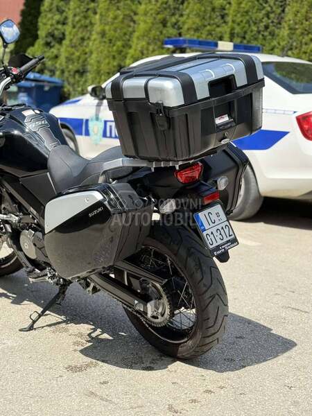 Suzuki v strom 650 xt