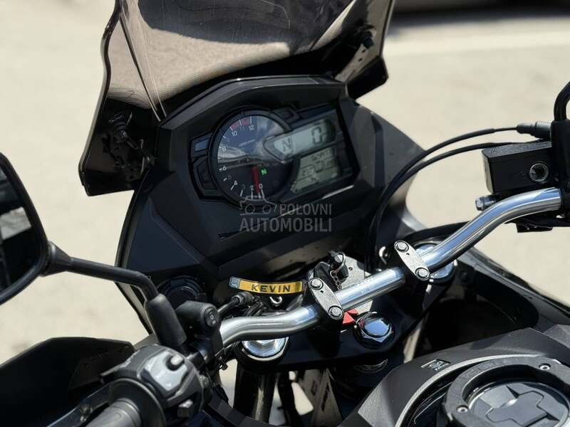 Suzuki v strom 650 xt