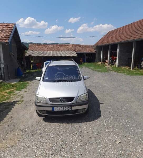 Opel Zafira 