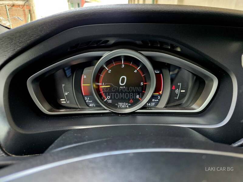 Volvo V40 KINETIC 2.0 D4