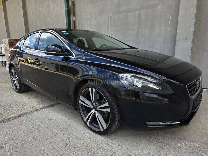 Volvo V40 KINETIC 2.0 D4
