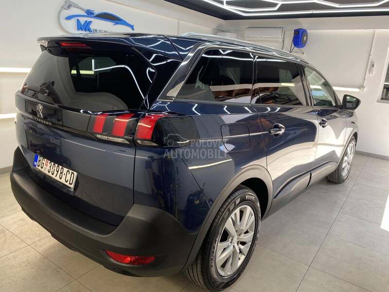 Peugeot 5008 1.5 BLUEHDI