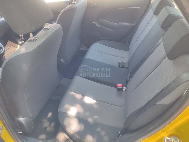 Mazda 2 1.3 CE