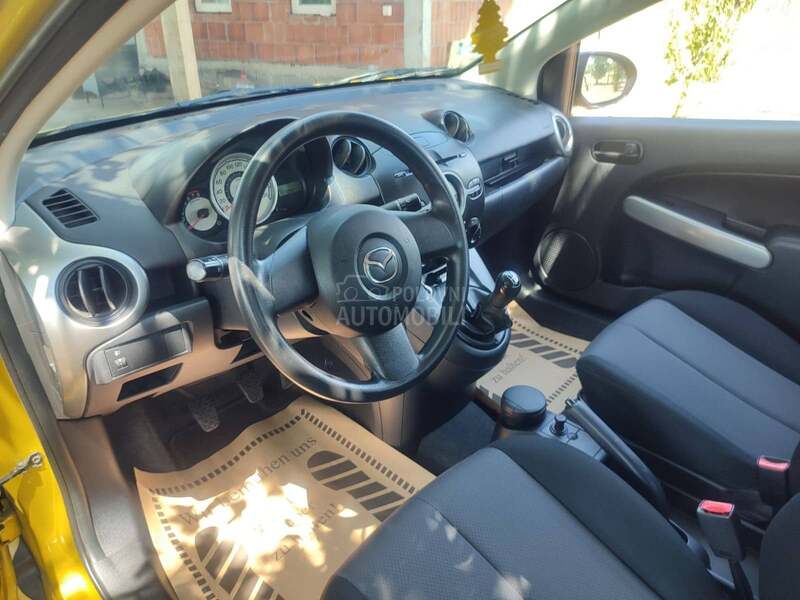 Mazda 2 1.3 CE