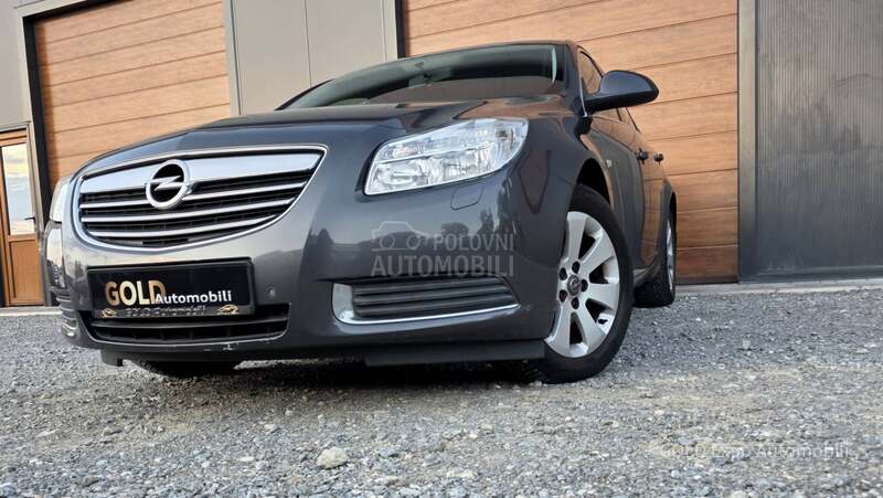 Opel Insignia 1.8 B SPORT 150K.M