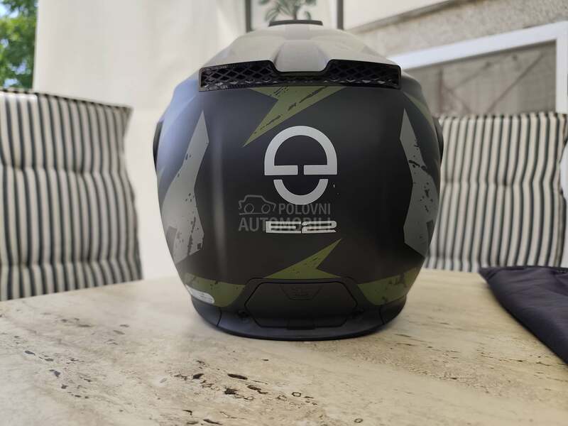 Schuberth E2 top