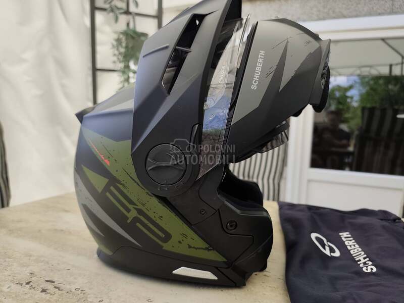Schuberth E2 top