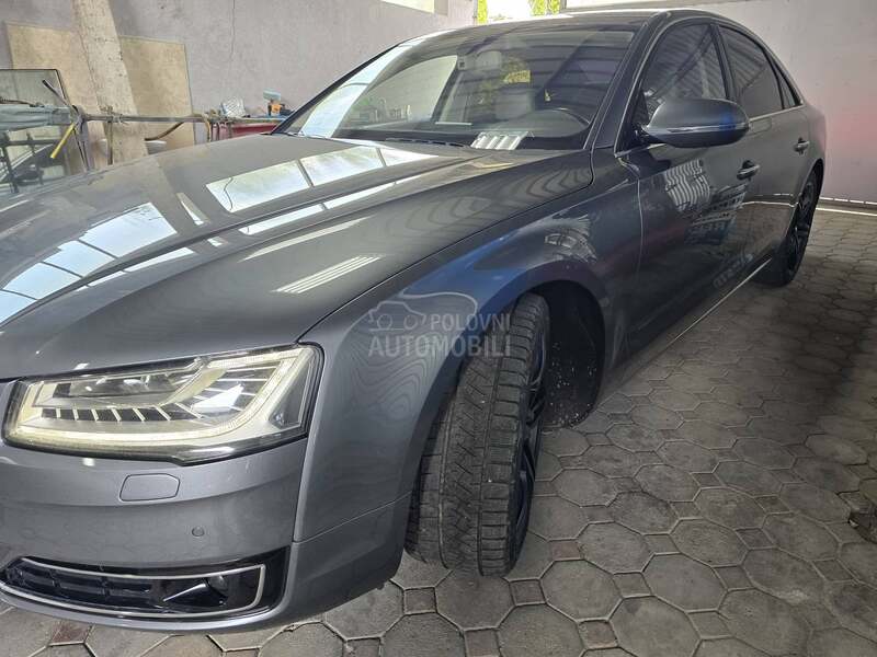 Audi A8 