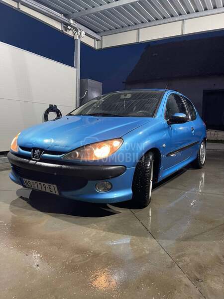 Peugeot 206 