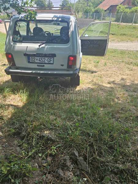 Lada Niva 