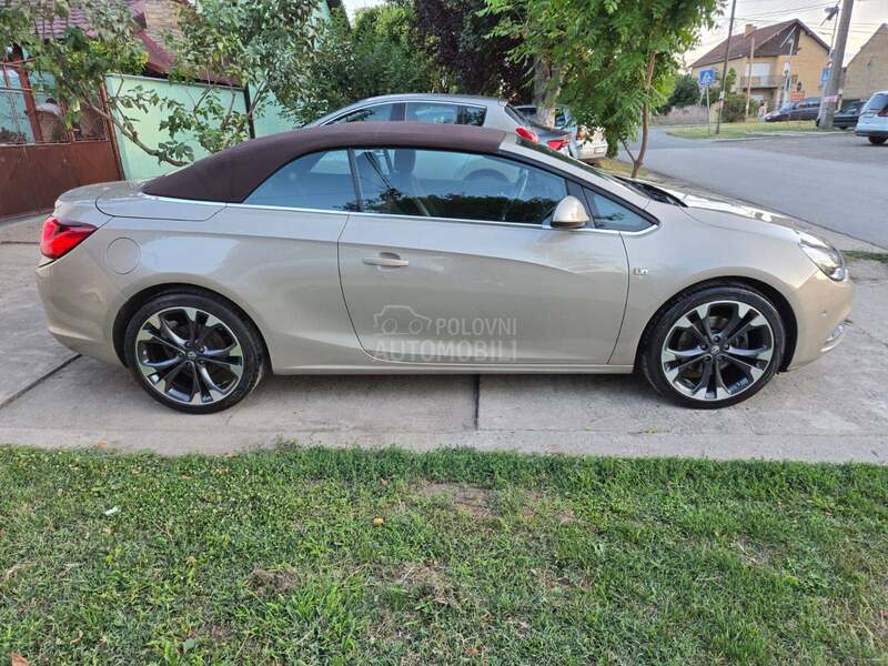 Opel Cascada 2.0CDTI COSMO CH