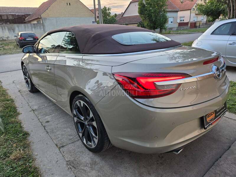 Opel Cascada 2.0CDTI COSMO CH
