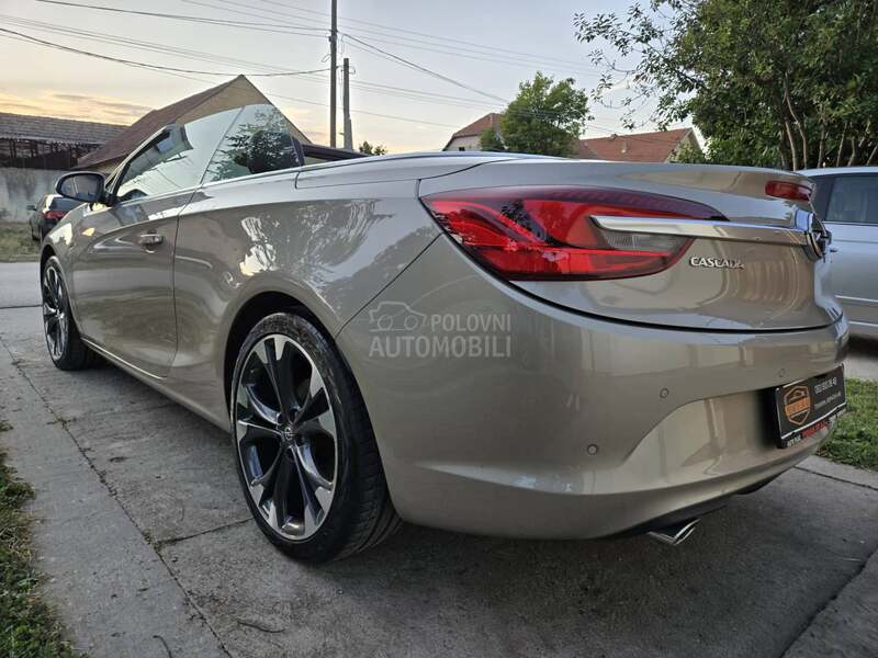 Opel Cascada 2.0CDTI COSMO CH