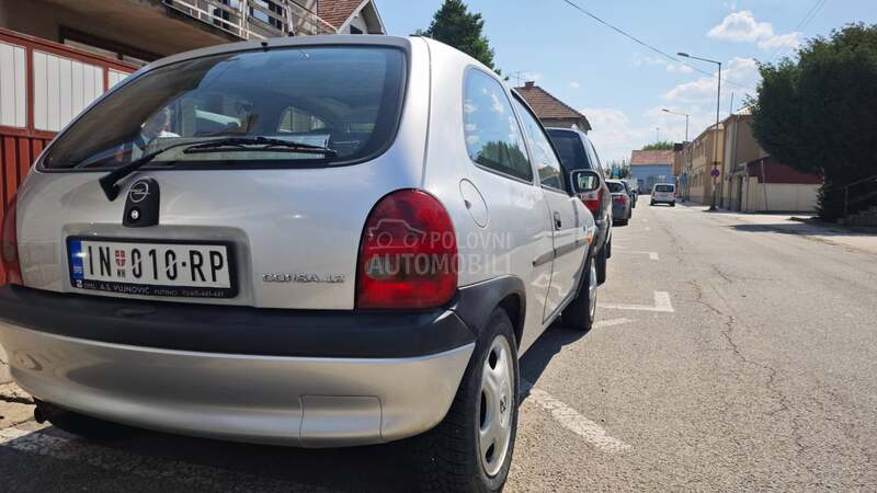 Opel Corsa B 1.2