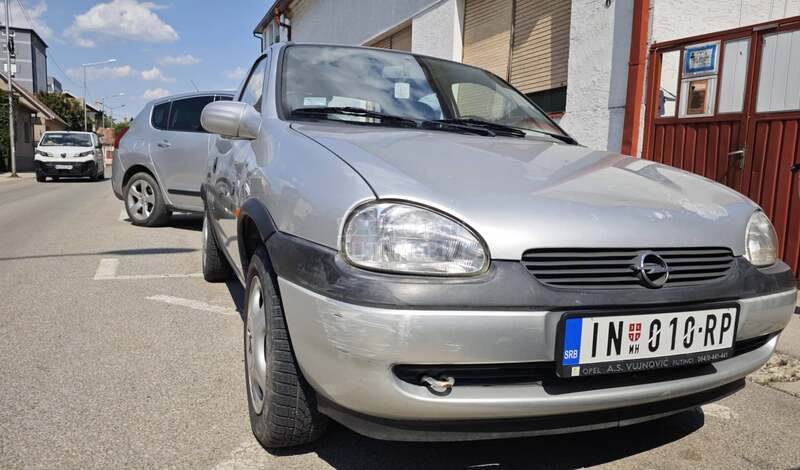 Opel Corsa B 1.2