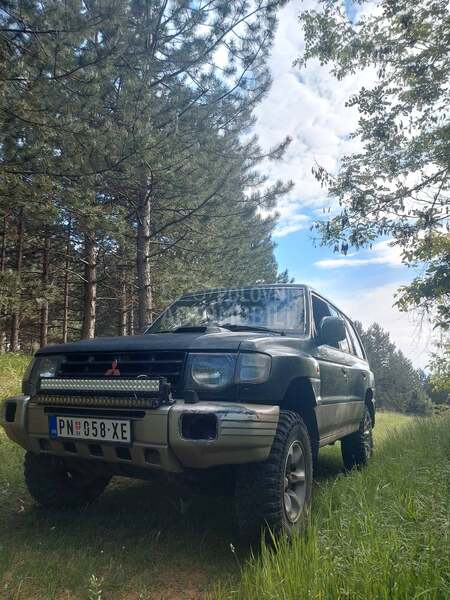 Mitsubishi Pajero 2.8 td