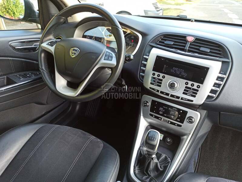 Lancia Delta 2.0mjt PLATINO/165hp