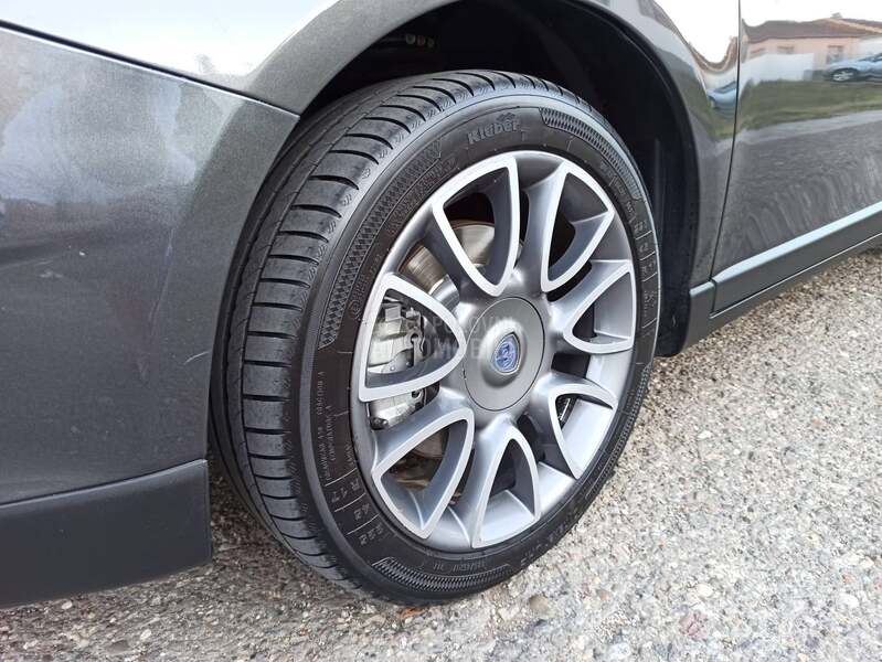 Lancia Delta 2.0mjt PLATINO/165hp