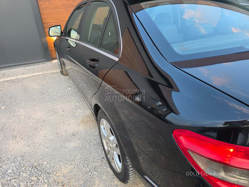Mercedes Benz C 220 2.1 FUL AVANTGARD