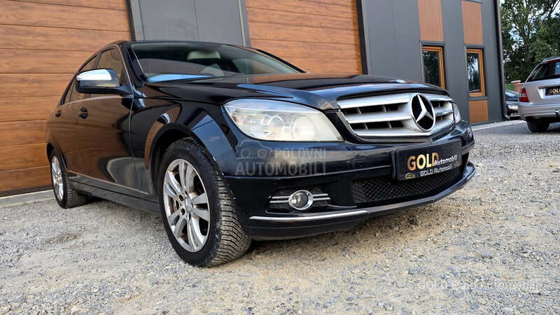 Mercedes Benz C 220 2.1 FUL AVANTGARD