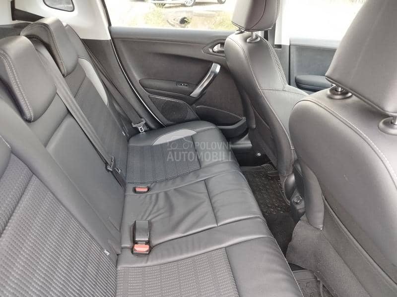 Peugeot 2008 1.6 BLUEHDI ALLURE