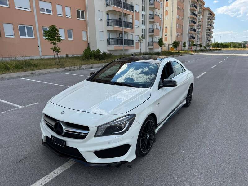 Mercedes Benz CLA 180 AMG/PANO/CH