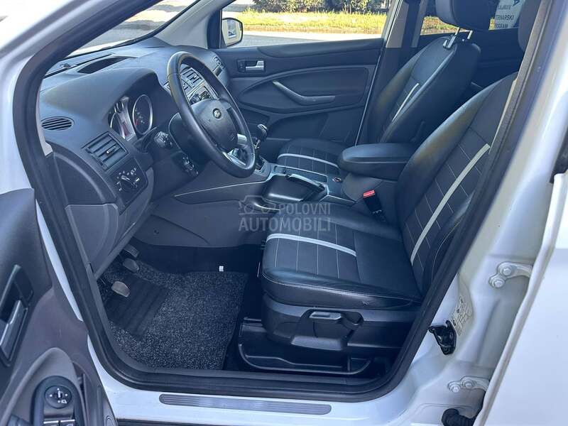 Ford Kuga 2.0 TDCI Titanium