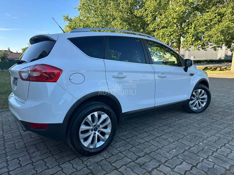 Ford Kuga 2.0 TDCI Titanium