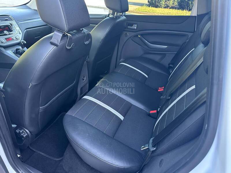 Ford Kuga 2.0 TDCI Titanium
