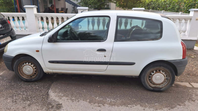Renault Clio 1.9