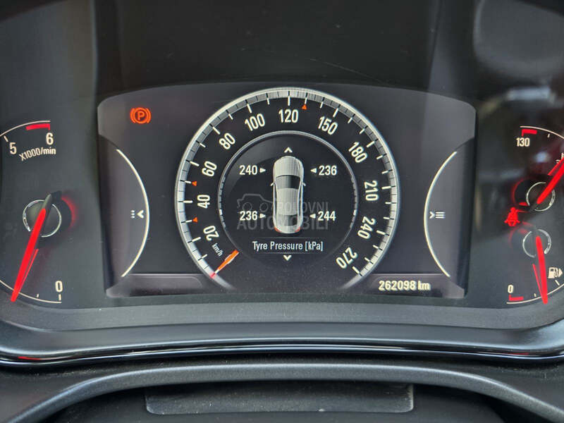 Opel Insignia 2.0 CDTI