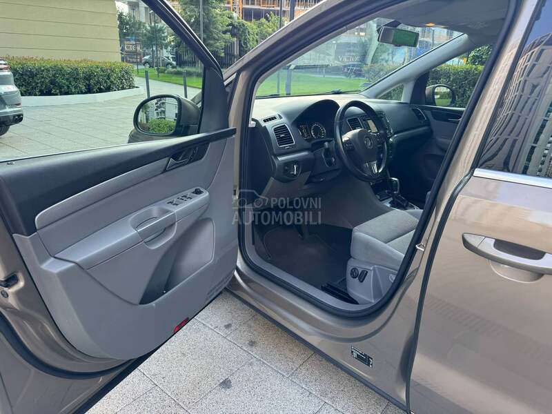 Volkswagen Sharan Dsg led keyless