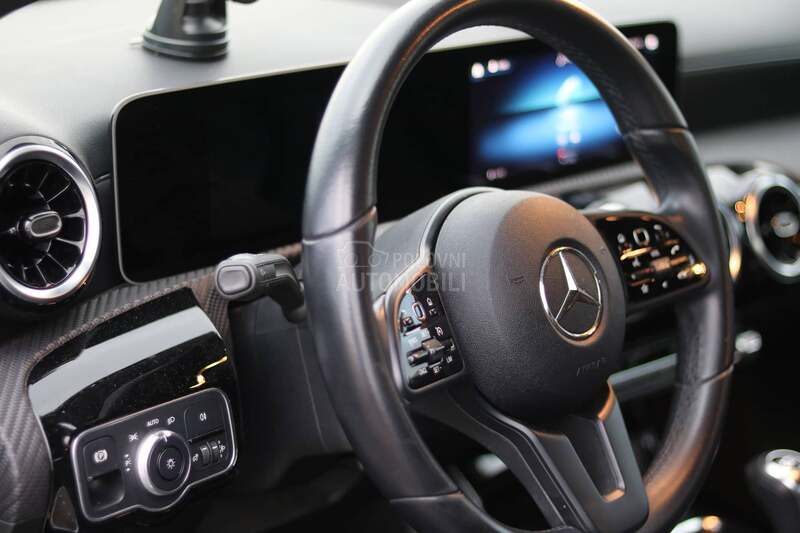 Mercedes Benz A 180 