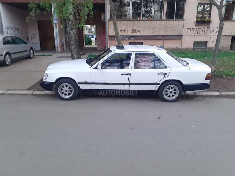 Mercedes Benz E 124 