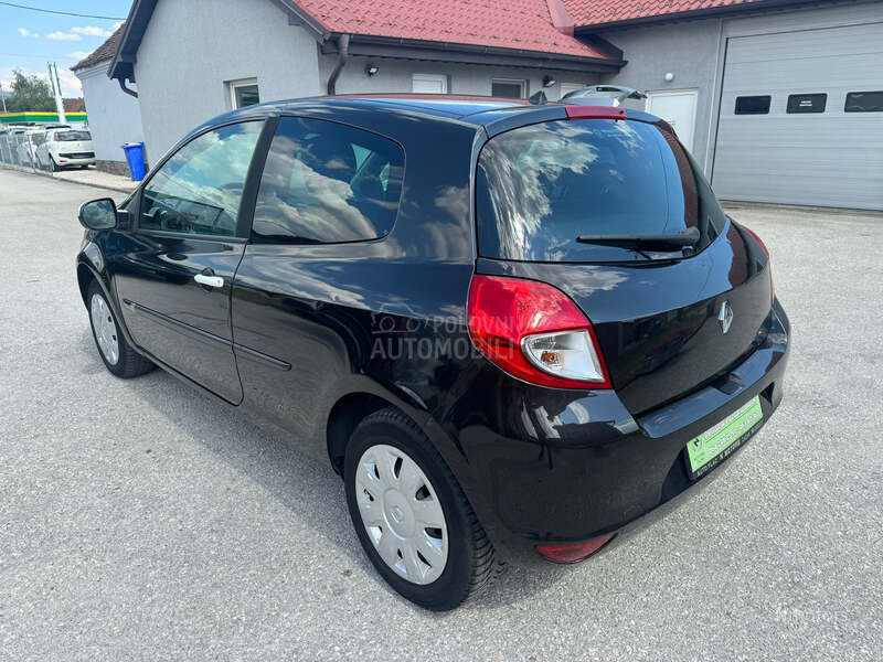 Renault Clio 1.2 16v S